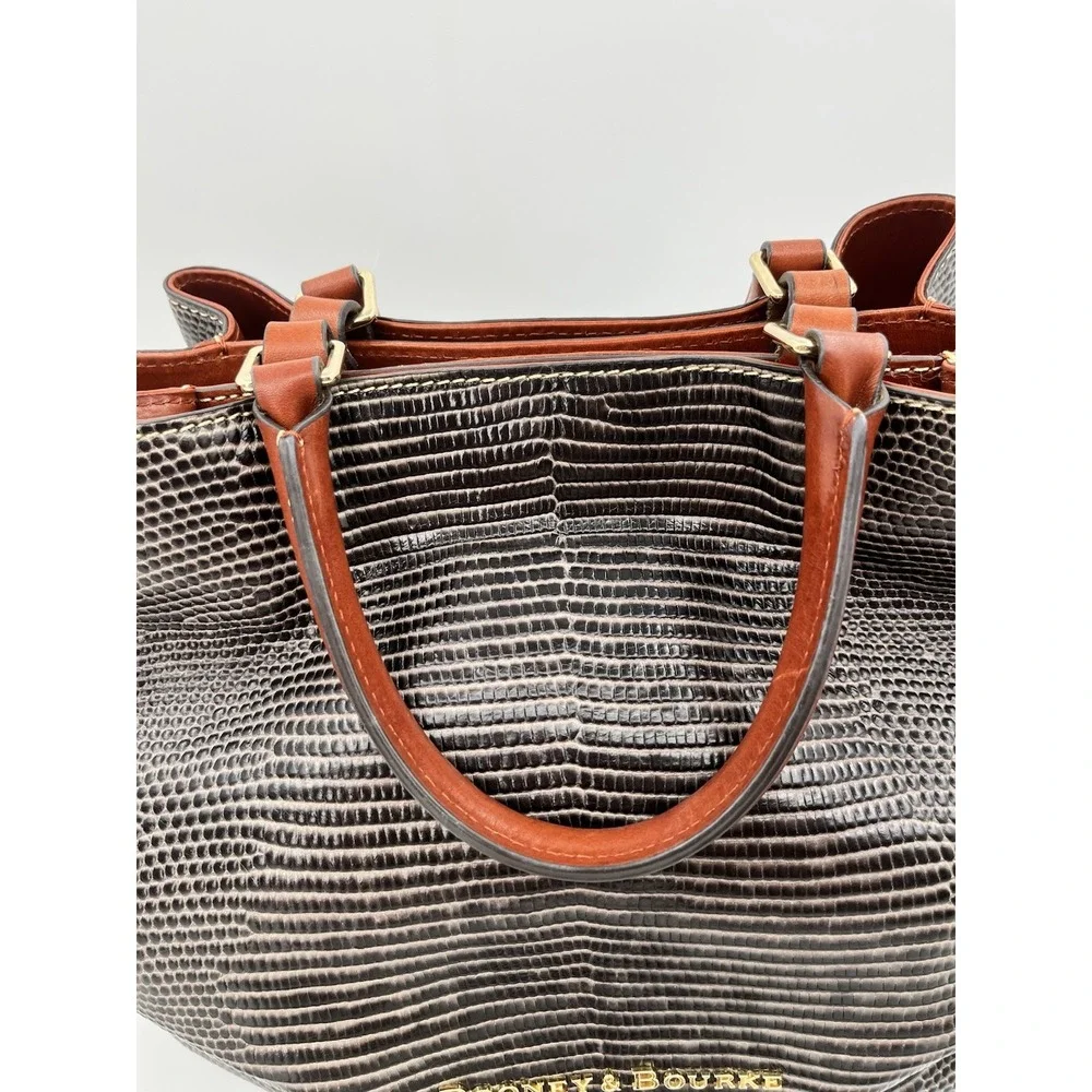 Dooney & Bourke dooney bourke